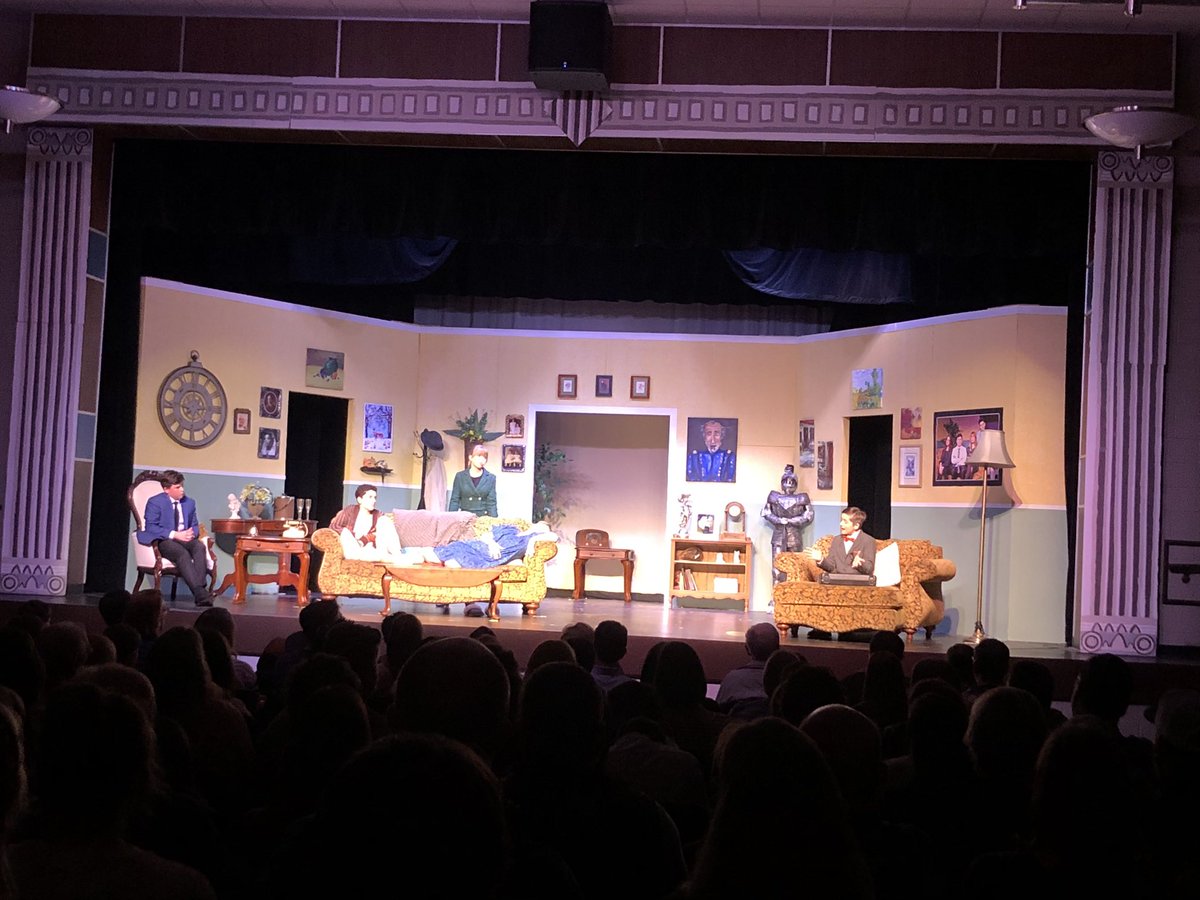 wcsGMSjk's tweet image. Could not be more proud of the cast and crew of It’s a Madhouse! Sold out opening night and only 2 more chances to see it! Get your tickets now! #GMSgenerals #22generals23 
#GeneralsLead