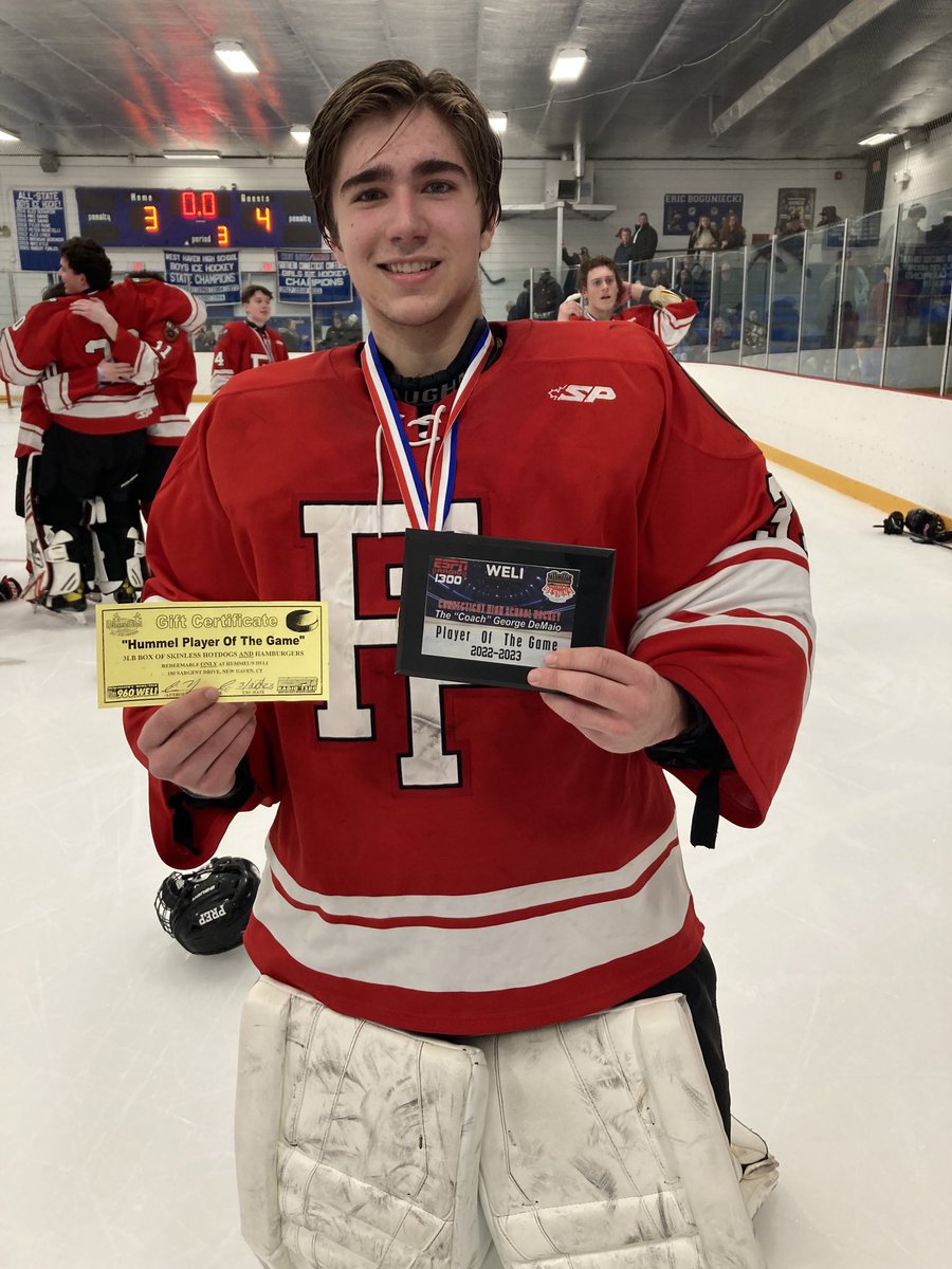 TheCoachWELI's tweet photo. James Heber, Fairfield Prep High School, made 36 saves, including 4 in a shootout, in a 4-3 win over ND(WH) in the SCC Div 1 Tournament Championship Game https://t.co/WJWuVynhz8