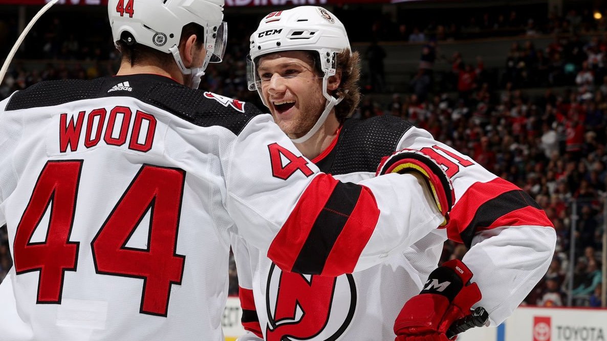 Longest single season goal streak - Player 21 or younger:
9- Wayne Gretzky (1981-82)
8- Dawson Mercer (2022-23 as he also ties a <a href="/NJDevils/">New Jersey Devils</a> franchise record)
8- Stan Mikita (1960-61)
8- Paul Gardner ('77-78)
8- Mike Bossy ('78-79)
8- Mike Gartner ('79-80)
8- Ron Flockhart ('81-82)
