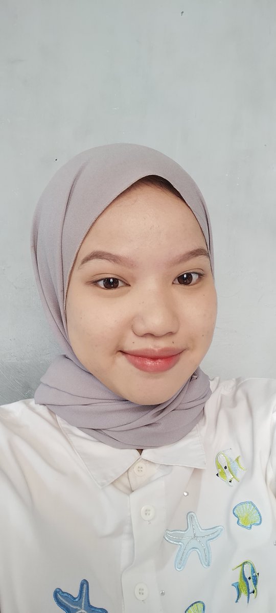 skinlatehunter's tweet photo. ꒰⁠⑅⁠ᵕ⁠༚⁠ᵕ⁠꒱⁠˖⁠♡ Skin preparation buat makeup flawless anti geser ♡⁠˖⁠꒰⁠ᵕ⁠༚⁠ᵕ⁠⑅⁠꒱

Skincare yang kita pake sebelum makeup ternyata menentukan hasil makeup kita juga lohh. Aku kasih tips buat skin prep sebelum makeup yuk!
#racuninskincare #tipsmakeup https://t.co/OoUFE6rarX