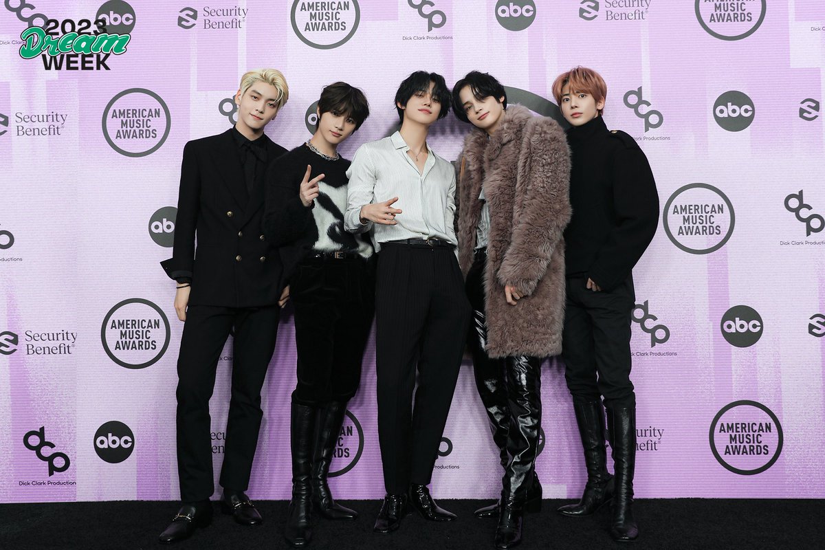 Lilajev's tweet photo. TXT is the only group I have ever followed from pre-debut. I paid attention because the BTS asked us to support them. I stayed because they are so talented, loving, & hilarious. My toddlers have grown into the most incredible young men. Happy 4 years!! I love you!#4YEARSWITHTXT https://t.co/UABPYFFfiP