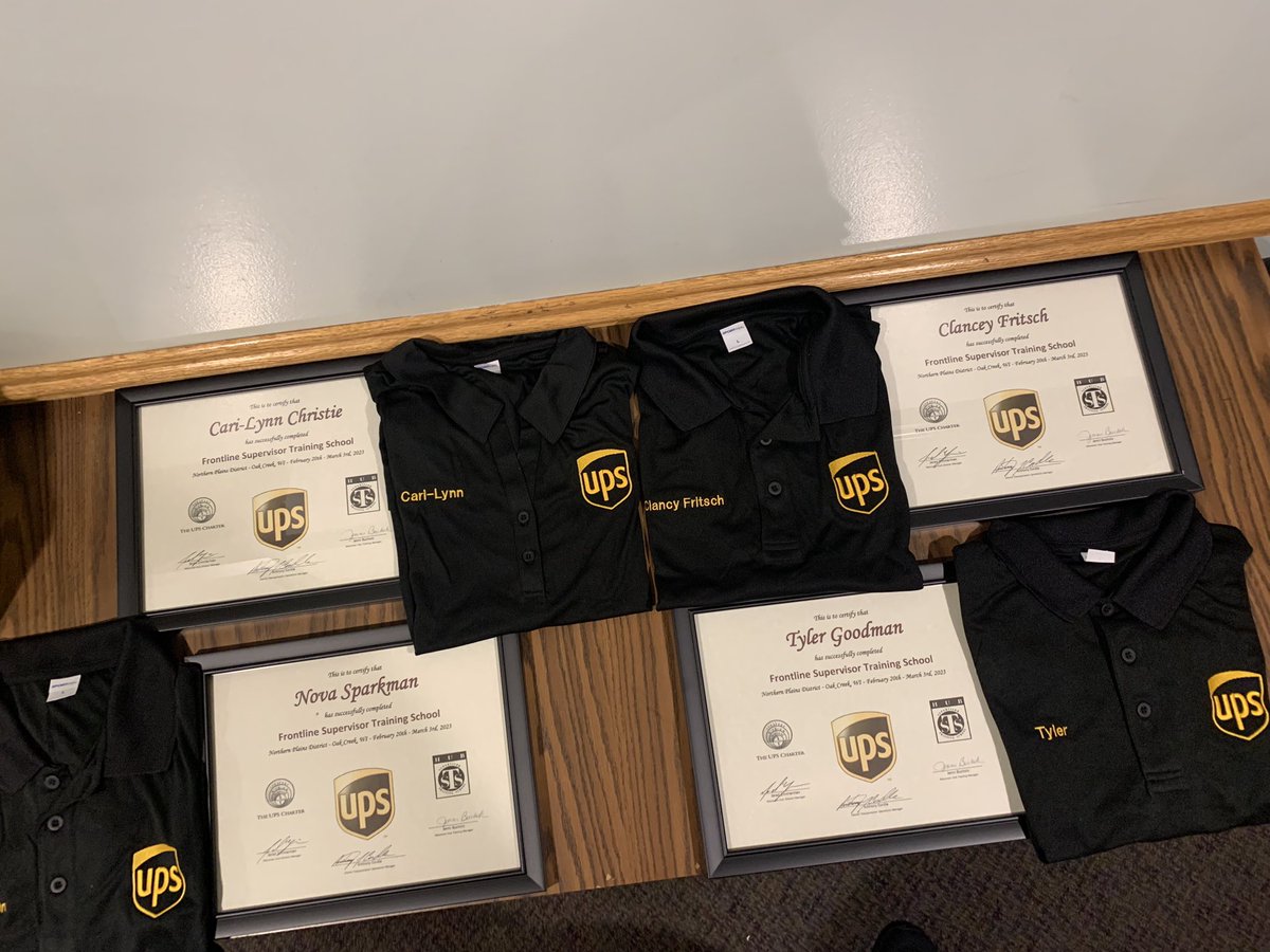 Celebrating our FSTS Graduating class! WIOAK/WIELM #1