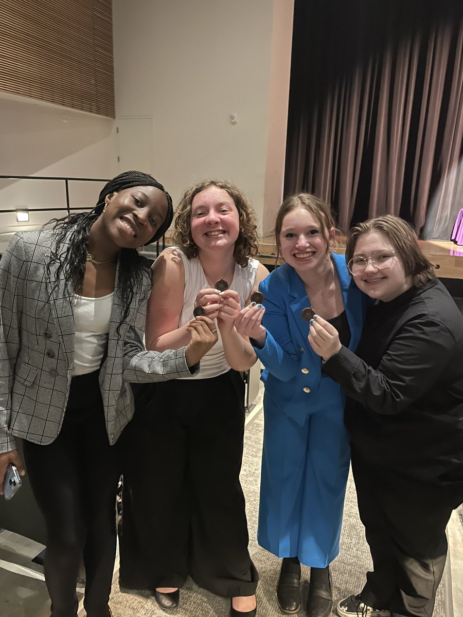 nkcspeechdebate's tweet photo. MSHSAA District Results
State qualifiers: 
         Champ OO-Elandrea Baker
  3rd DI-Audrey Schloss
Additional awards: 
 4th USX-DJ Morris
 4th IX-Alden Dougherty
 5th PO-Gracie Macedoine
 5th HI-Harper Word
 6th Info-Jaeda Roth
 7th ST- Hugo Hamilton https://t.co/p7bjspWqHv