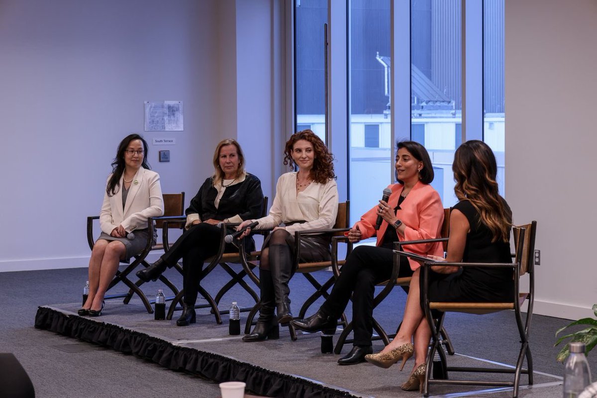 JenDavidsonJD's tweet photo. The Innaugural Mississauga Cybersecurity Forum was a memorable event! Flawlessly executed by Nissreen Chams of Stratejm, opening remarks by Mayor Bonnie Crombie, panelled with Erin Smirle, Kelley Irwin, Priya Sirwani &amp; Julia Zhu.
#cyberlaw #techlawyer  #womenleaders #womenintech https://t.co/Y68AumoPwF