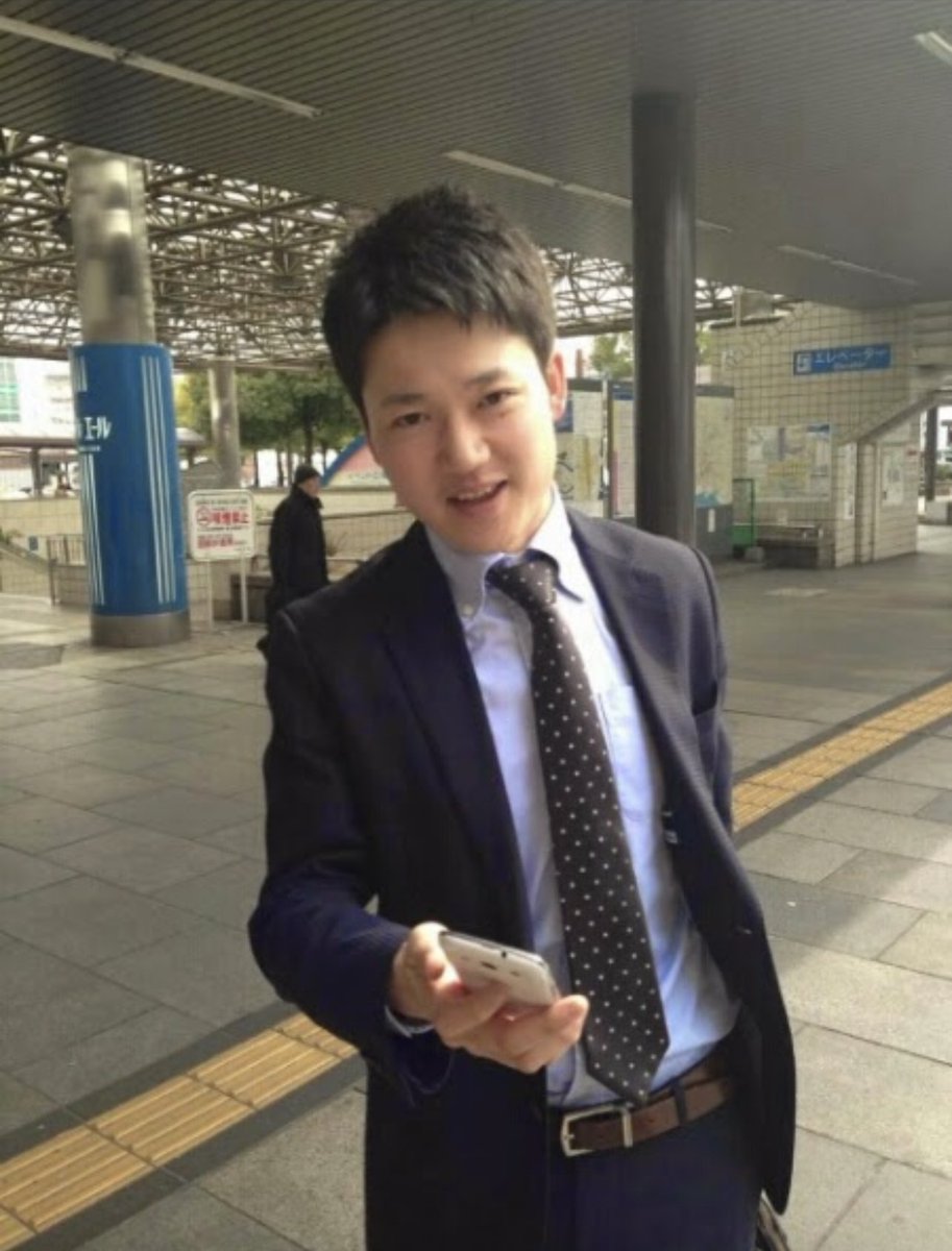 shupeiman's tweet photo. 2012 マルチにハマる
2013 借金増える
2014 うつになる
2015 東京から愛媛に帰る
2016 アコム始める
2017 ブログ始める
2018 会社やめる
2019 🐈セトさんうちにくる
2020 調子に乗る
2021 会社設立&amp;フリ校はじめる
2022 NFTはじめる&amp;テスラモデルY納車
 #ここ10年を雑に振り返る見た人もやる https://t.co/ZyH6qDOT0x