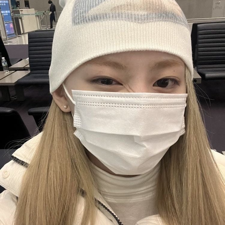 ᅠ⟡ᅠ tweet media