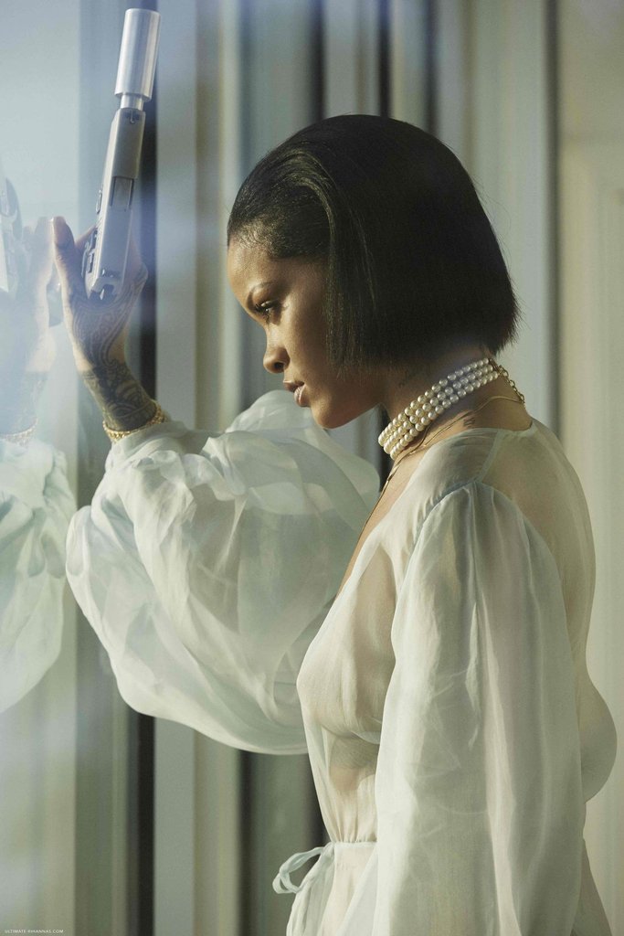 WORLDMUSICAWARD's tweet photo. #Rihanna's #NeededMe has been #RIAA certified 9x Platinum for 9 Million sales units in the US!💪🇺🇸🏆💿❌9⃣❤️🔥👑❤️ @rihanna https://t.co/R25VzrRHrS