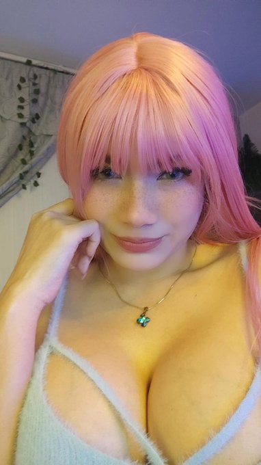 Make me your 😏 Live now https://t.co/wwU3XOMx8b Seee my HOT https://t.co/BIEIJyc2LH https://t.co/sBe