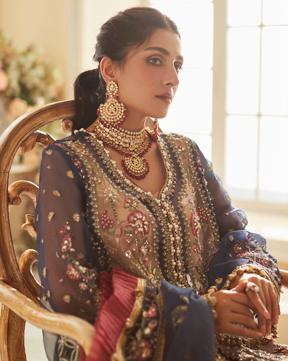 Clad in an exquisitely ornamental silhouette, the most gorgeous actress, <a href="/Ayezakhanak3/">Ayezakhan.ak</a> is an epitome of classic elegance.

With 3D Rosettes and incandescent fauna glimmering on a bed of intricate embellishments, this wedding festive design, ‘Laleh’ is truly a collector’s dream!