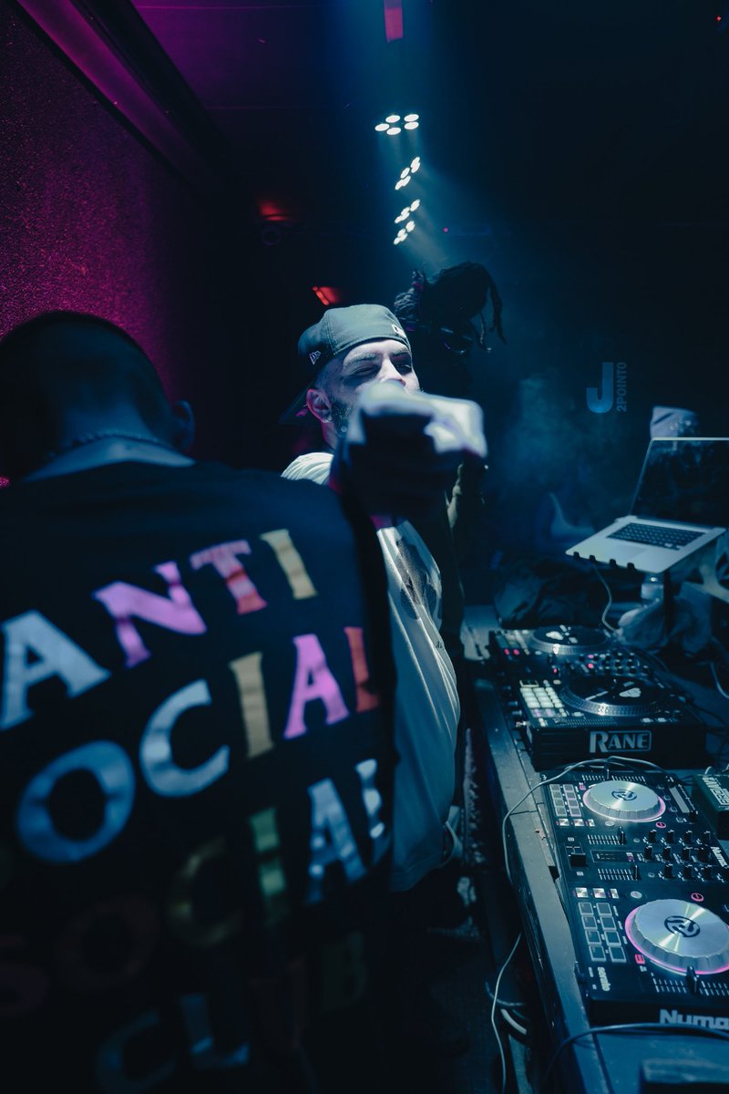 doublecupposo tweet media