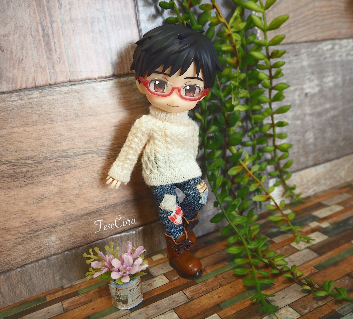 TeseCora_doll's tweet photo. #こういうの好きだよって人RT

オビツ11サイズ
ねんどろいどどーるサイズメインで
セーター、カーディガンなどを編んでいます🐏 https://t.co/z14HIvCMAJ