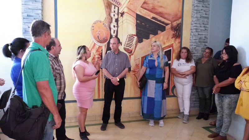 RPolancoF's tweet photo. Recorrido por medios de comunicación del municipio de Holguín: reencuentro con los años fundacionales de la formación profesional y revolucionaria.

#MejorEsPosible
https://t.co/rh7FvzqS5u https://t.co/13iokjiVoA