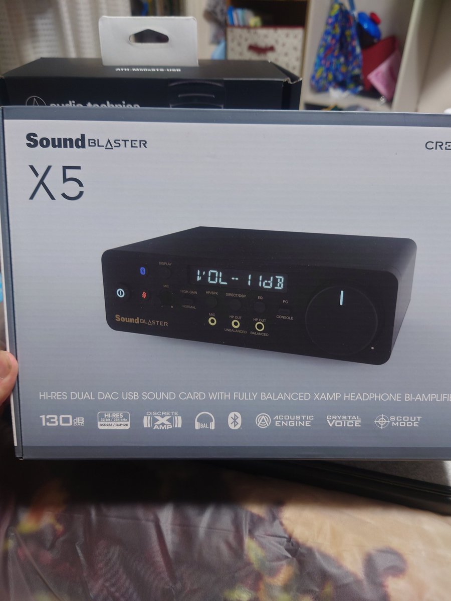 ATH-M50xSTS-USB
Sound Blaster X5
届いた！

Sound Blaster X5を使うことによりCS(PS5.PS4.Switch等)でATH-M50xSTS-USBでイコライザー等調整出来ることが確認！

Sound Blaster X5優秀すぎる…