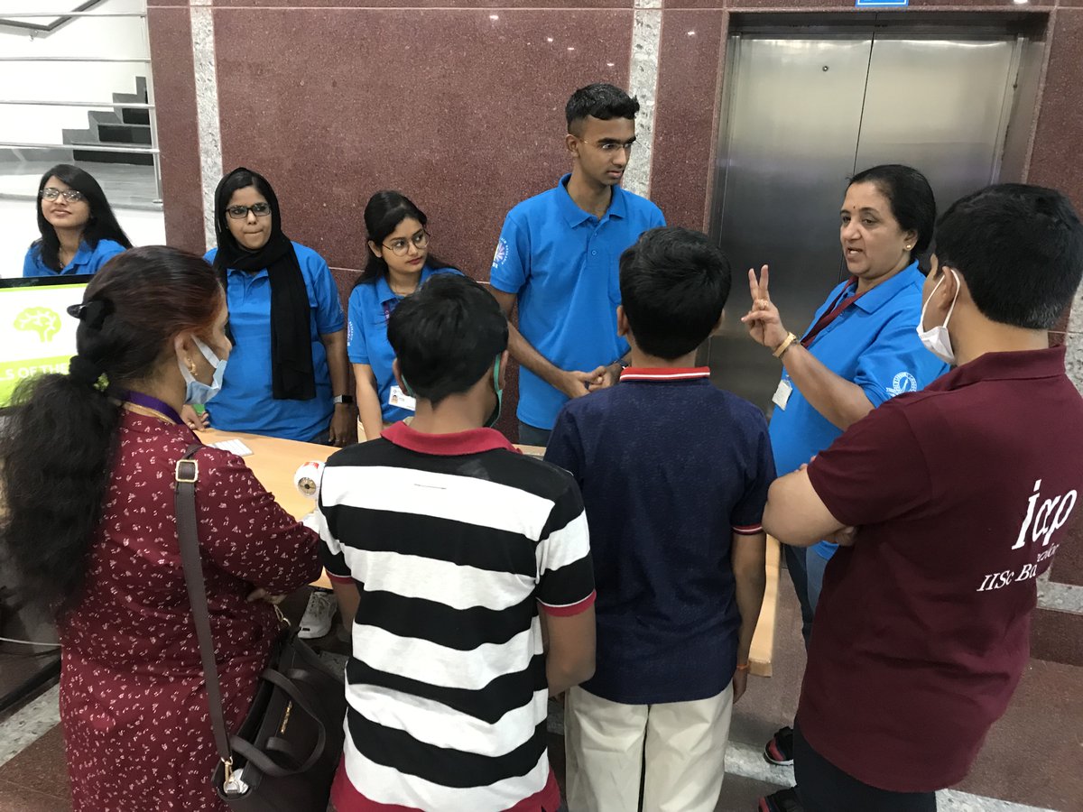 CBR_IISc's tweet image. #IIScOpenDay2023 is finally here! Much to share with and much to learn from enthusiastic visitors.

✨Posters, brain models, cognitive test demos, quizzes, games for kids...

...all received with inspiring levels of curiosity.

What better way to spend the weekend?
@iiscbangalore