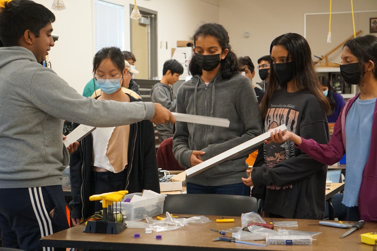 Monta Vista Robotics Team tweet media