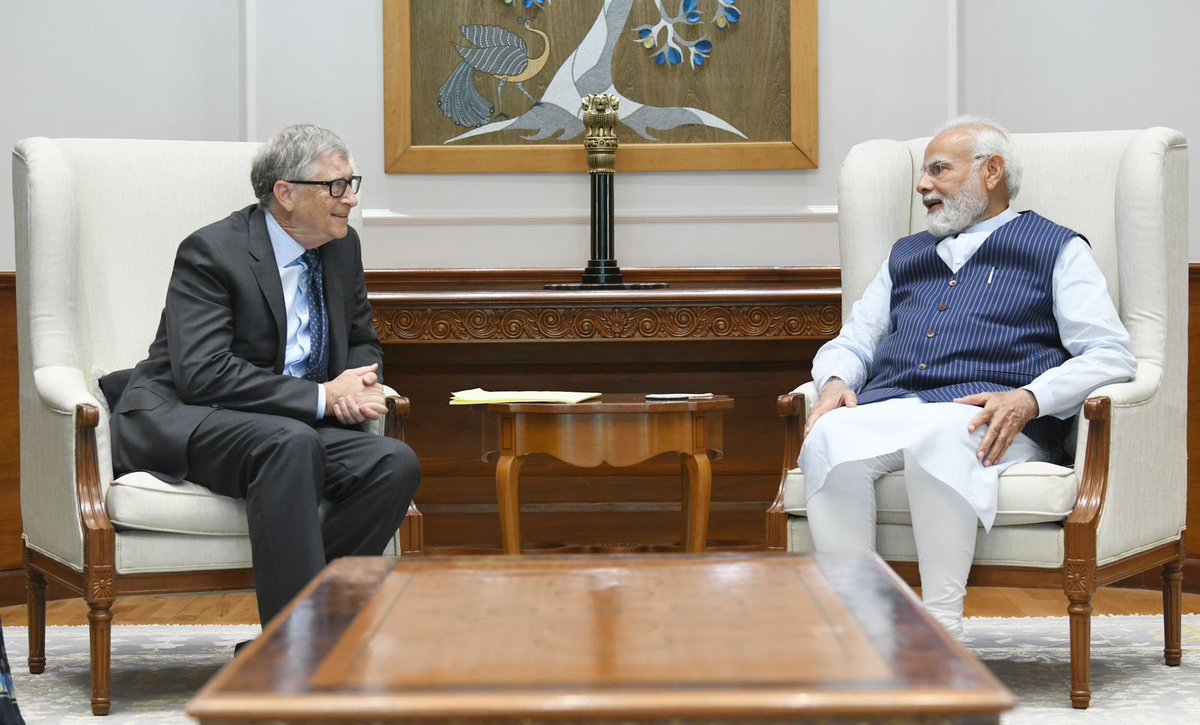 Delighted to meet @BillGates and have extensive discussions on key issues. His humility and passion to create a better as well as more sustainable planet are clearly visible.