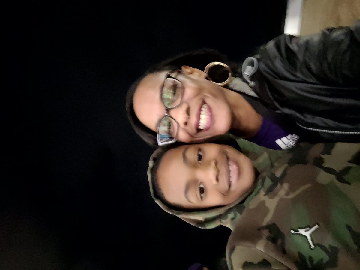 Hanging with my peeps at the last <a href="/Valkyries_MBB/">Converse University Men’s Basketball</a> game. All love in these pics💜🤞🏾