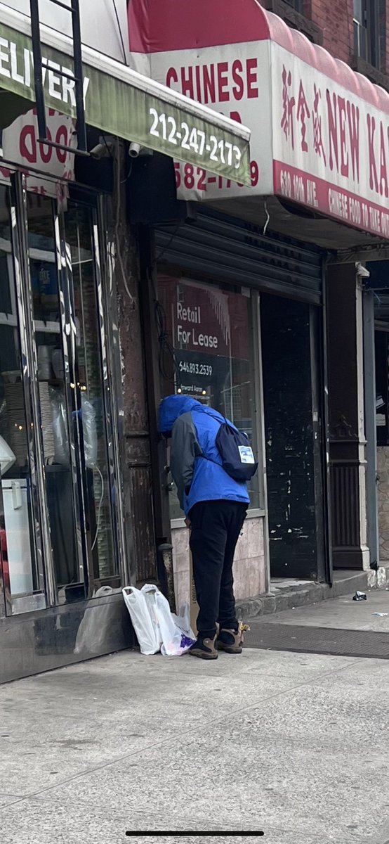 CleanUpFidiNYC's tweet image. I received a message from my building about package theft being on the rise and to walk out and see it happening in broad daylight! Where is the @NYPDPC? What is @RepDanGoldman @danielsgoldman doing to clean up downtown? #packagetheft #crime #NewYorkCity #streetsofnyc #newnewyork
