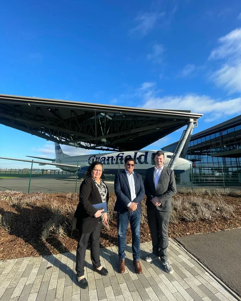 UkecPakistan's tweet photo. Imran Sajid (CEO of UKEC Pakistan) at Aerospace Integration Research Centre (AIRC) of Cranfield University, UK.
 
#ukec #ukecpakistan #cranfielduni #studyincranfield #studyinuk https://t.co/Ive8Lr3iNQ
