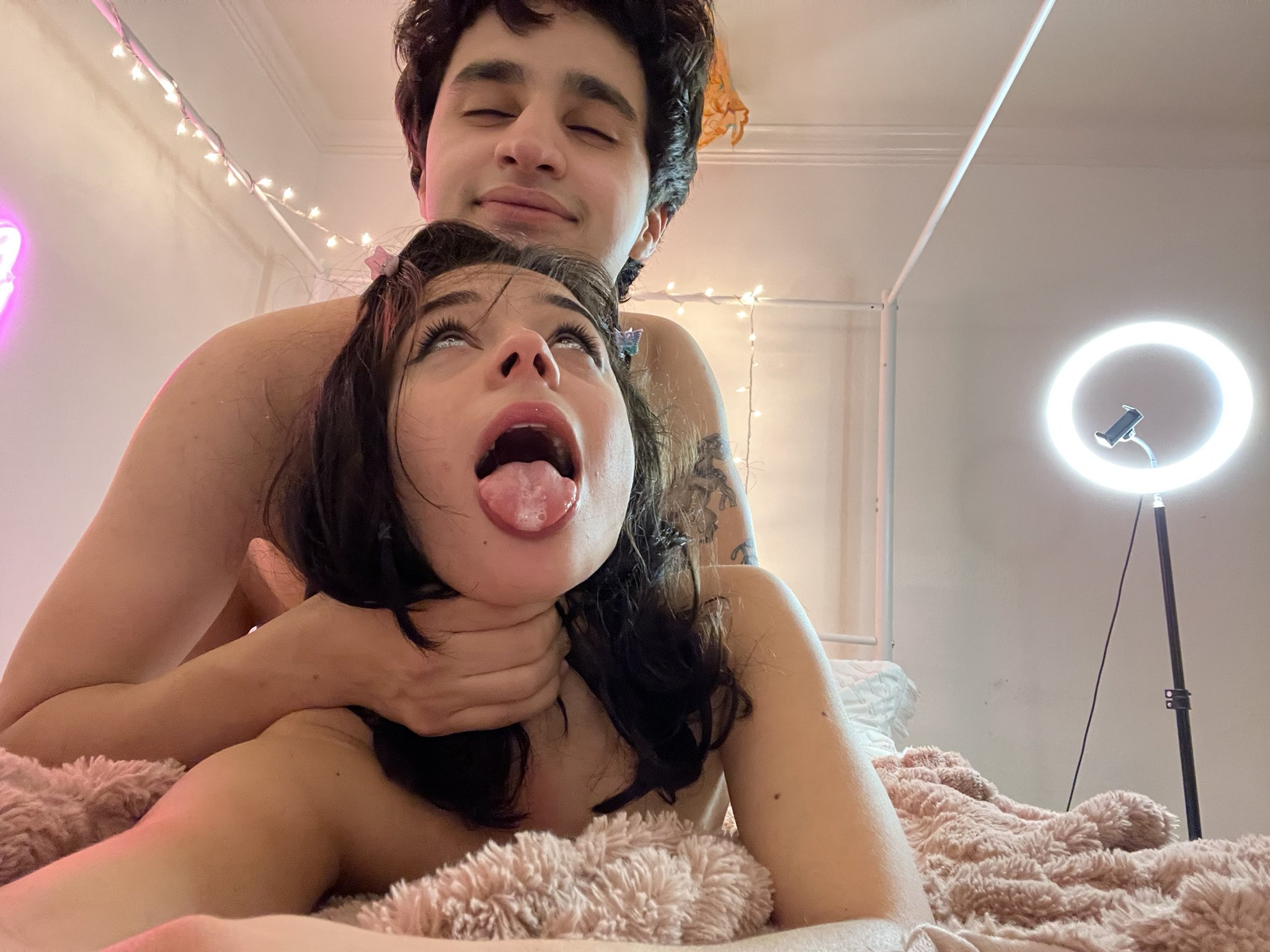 TW Pornstars - 2 pic. ✨ARIA VALENCIA✨. Twitter. True love 💘 @Xxmrcash.  6:40 AM - 4 Mar 2023