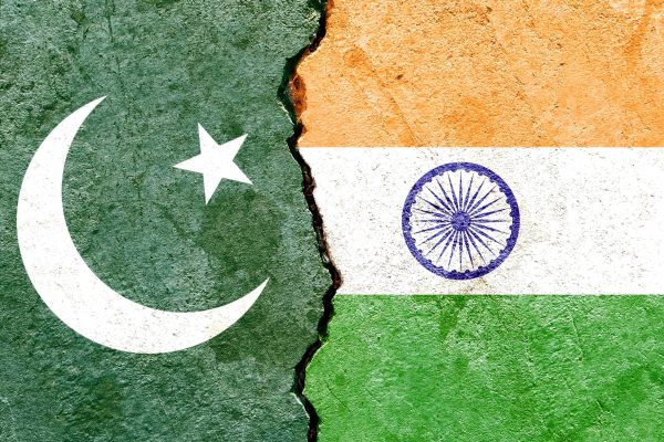ChesterJ00's tweet image. #India continues to believe that #Pakistan's pleas for peace, regardless of crises, are not genuine! (I/II)
#PakistanTerroristNation

@MichaelKugelman
@DerekJGrossman
@Johann_C_C