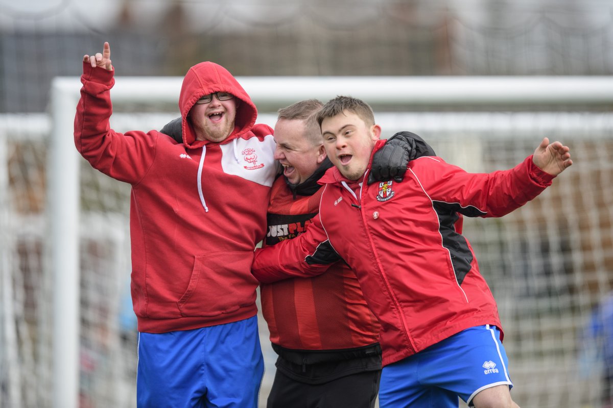 LincolnCity_FC's tweet image. 🏃‍♂️ As always, it's been a busy Saturday morning for our DS Active Team who have been hard at work in training!

#UniteForAccess | #ImpsAsOne