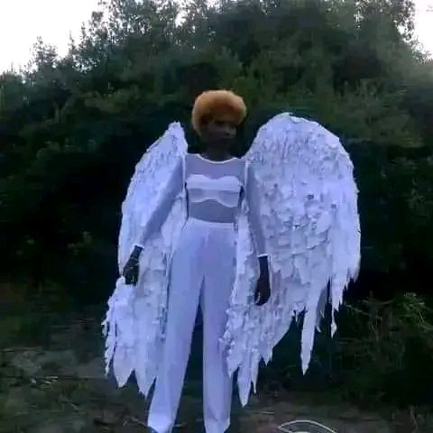 omwambaKE's tweet photo. An angel was spotted at Kathonzweni, Makueni yesterday evening 😁 https://t.co/kLEq9aMMGx