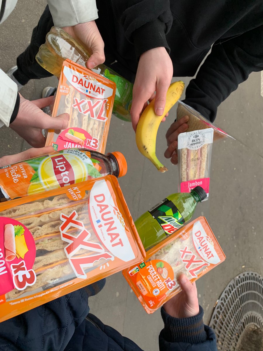 We eating good (breakfast)