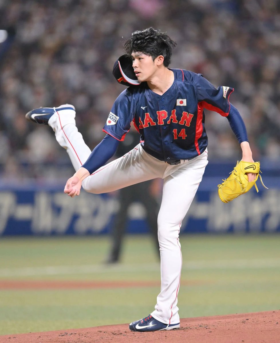 kazu10348's tweet photo. 佐々木朗希投手日本人最速165km/h

大谷翔平投手に並ぶ日本人最速タイ記録

#佐々木朗希 #日本人最速 #165km
#大谷翔平 #侍ジャパン #野球 https://t.co/KFvkQEKD2B