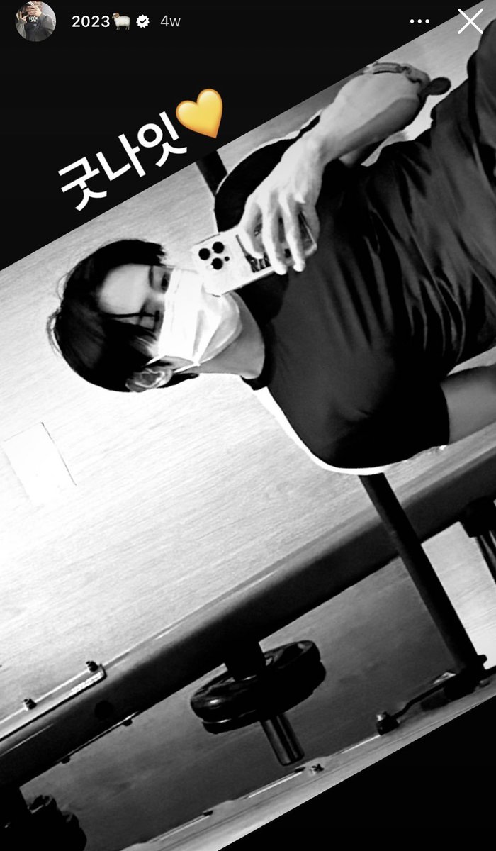 joshieting's tweet photo. Because Seobie really is the fitness goals!😊💛💪 #LightSelcaDay #Yoseob #Yoseop #요섭 https://t.co/Yn9KMLGGgf
