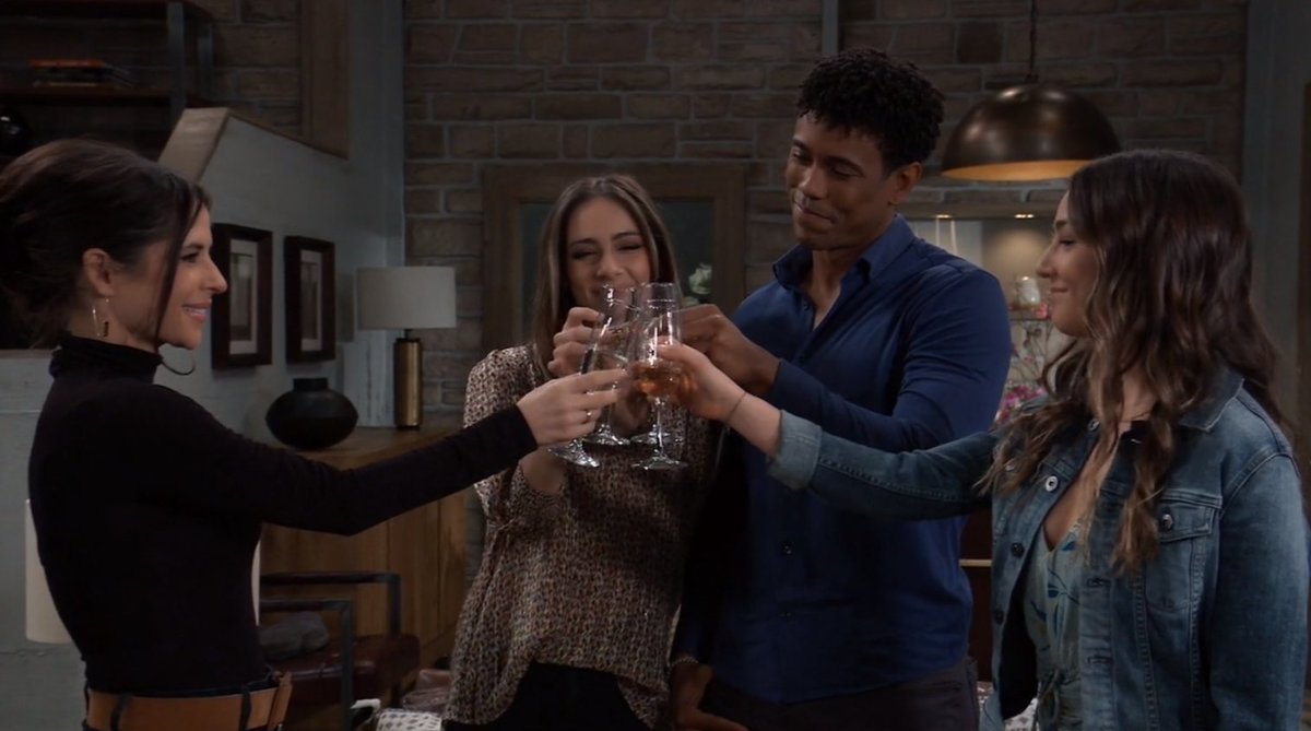 antigonea's tweet image. What I love about the #DavisGirls is their longevity. These are the same young girls that Sam took to get birth control and caught conducting a science project in her hot tub. Their bond of sisterhood is one of my fave aspects of this show. #GH #TJAshford #DavisMen