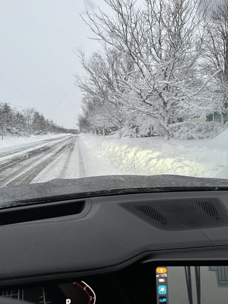 Bruce Carroll tweet media