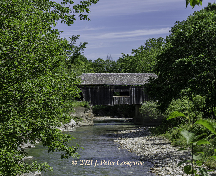 vtcoveredbridge's tweet photo. Bridge of the Day: Warren Covered Bridge in Warren. Some call this the Lincoln Gap Bridge. At one time this bridge featured portals of different designs. It was built in 1880 and renovated in 2000.
#vtcbsinayear #warrenvt #vermontscoveredbridges #vermontcoveredbridgesociety https://t.co/KH2tY9BieY