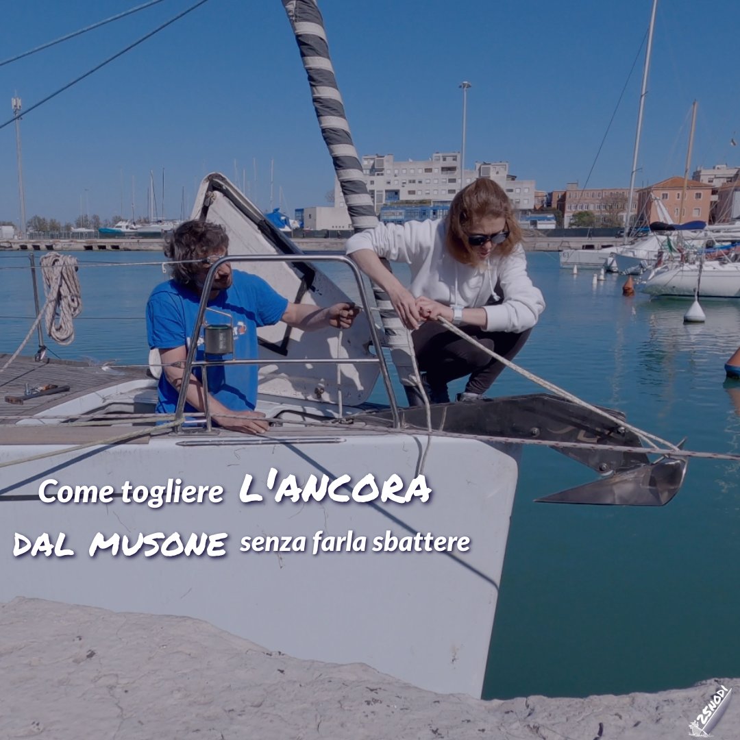25nodi's tweet photo. Ti è mai capitato di dover togliere l’ancora dal musone, o doverla scaricare a terra?  

Chi va in barca sa che le qualità di un buon marinaio sono: 
- ⁉️ inventiva
- 🤣plasticità/contorsionismo 
- 💪🏻 muscoli   

Quali di queste 3 qualità metteresti al 1°posto? https://t.co/XdKsc6w4kS