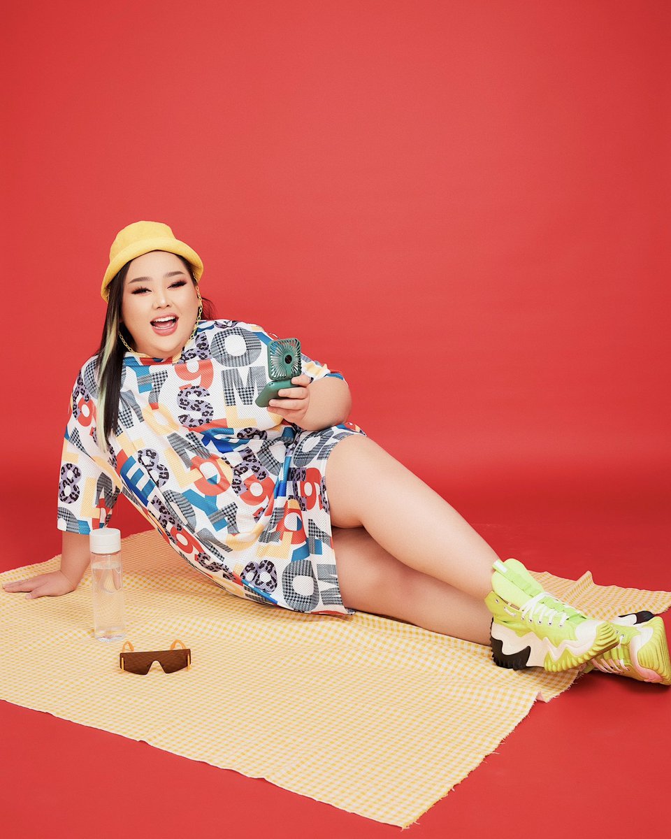 JUEPAKOFFICIAL's tweet photo. อย่าไปคง อย่าไปเคียด อย่าไปสนใจ อย่าไปสน อย่าซีเรียส มาใช้โค้ด Juepak ลดจุกๆ 15% SHEIN Thailand
🌈 ซัมเมอร์นี้มาสวยสะบัดไปกับแคมเปญ 3.3 SUMMER FIESTA ลดสูงสุด 80% แถมส่งฟรีไม่มีขั้นต่ำ!
#SHEIN33sale #SHEINsummerfiesta #SHEINth #SHEINforAll https://t.co/G6DLD3hS48