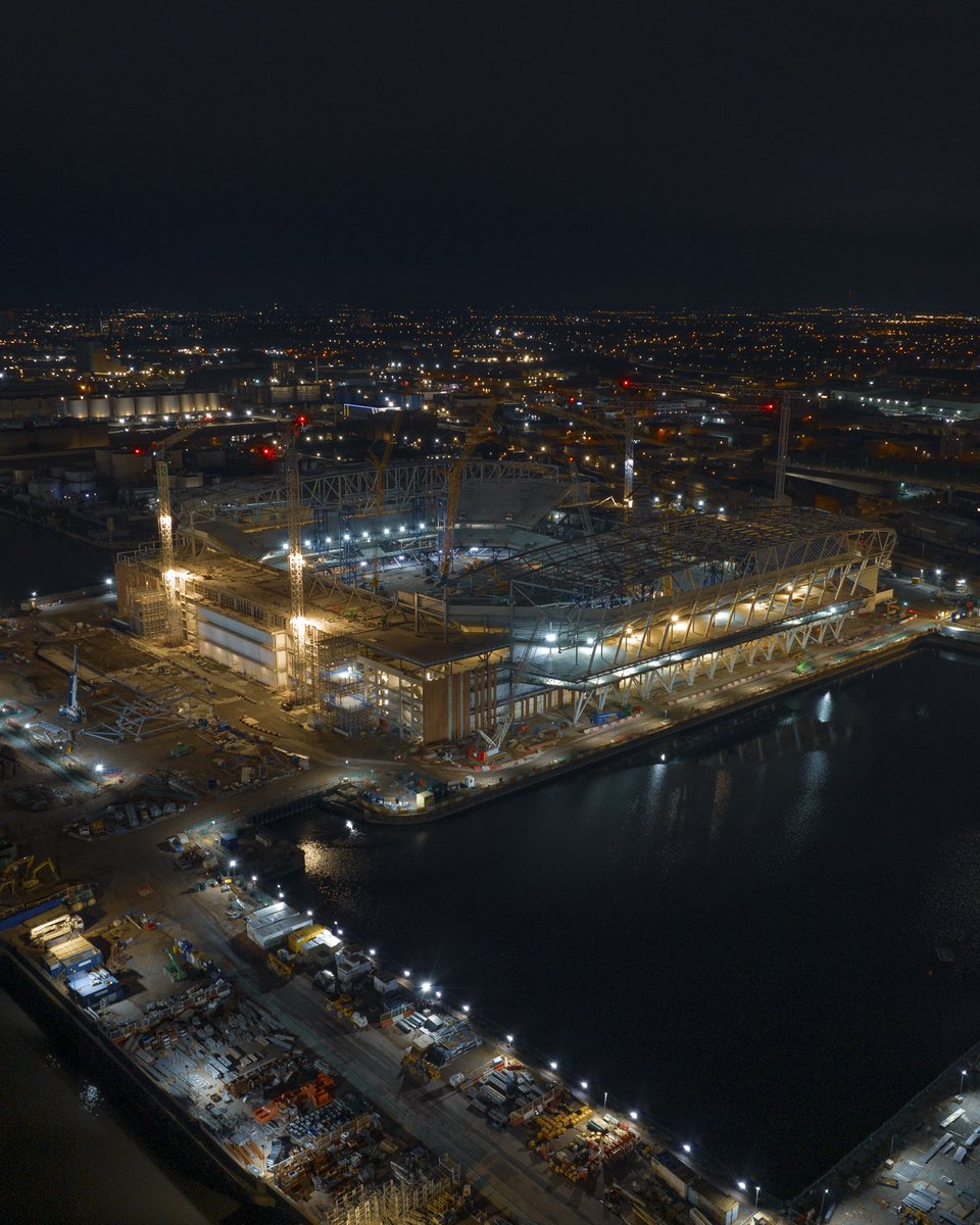 Everton's Stadium at Bramley Moore Dock.
#liverpoolskyline #liverpool #visitliverpool
#scousescene #football
#merseyside #scousescene #everton #evertonfc #efc #goodisonpark #evertonfcfans #footballstadium #premierleague #soccer #soccerstadium #coyb #bramleymooredock