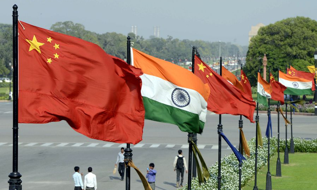 JiRongCHN's tweet photo. At the invitation of #India's Ministry of Defense, a Chinese Ministry of Defense working group attended an #SCO members' military cooperation meeting on March 2 to exchange views on defense and cooperation,said #China's Ministry of Defense. India holds this year's SCO presidency. https://t.co/NOiUqfISCN