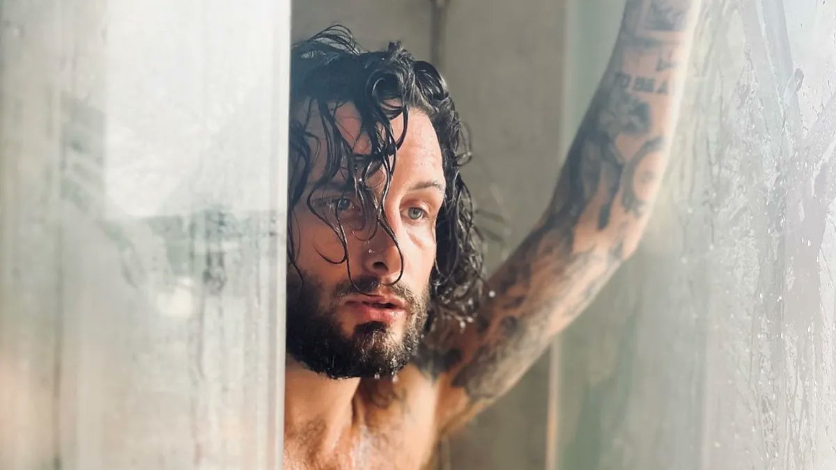 socialitelife's tweet photo. In the latest roundup of #InstaSnaps we have pics of
#NicoTortorella
#JonathanBennett
@maluma
#DerekYates
@SamHeughan
@pietrobose
@TomDaley1994
@ActuallyNPH
@BryceEilenberg
@bretmanrock
#AntonioSotillo
#BrandonFlynn
#ChrisAppleton
Check them out here: https://t.co/VHovWwncS3 https://t.co/2fLsy0bhrO