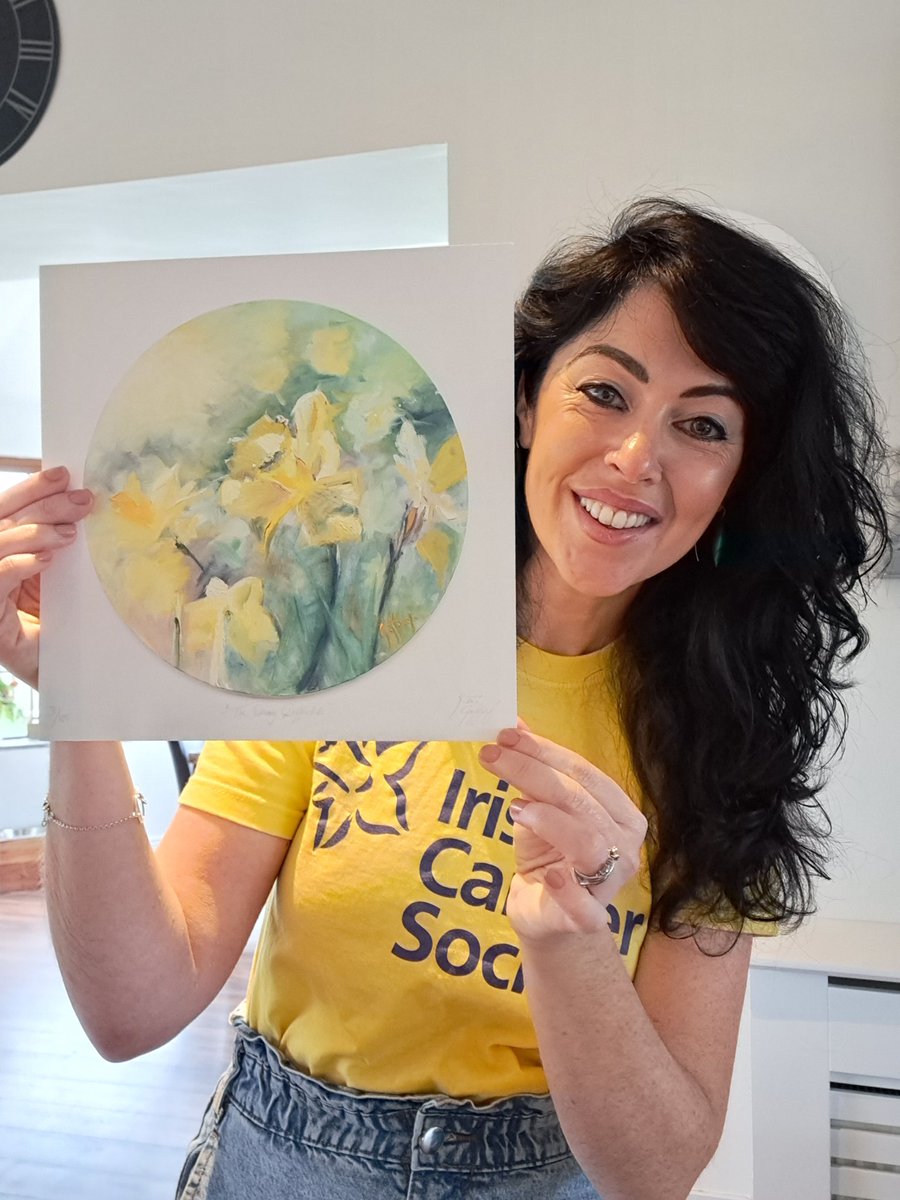 I am running this fundraiser again this year where ALL proceeds from these prints will go to @irishcancersociety 

So if you would like to donate and get some art all with one action, then visit kimgaffneyart.com where you will find the print! 💛🧡💚