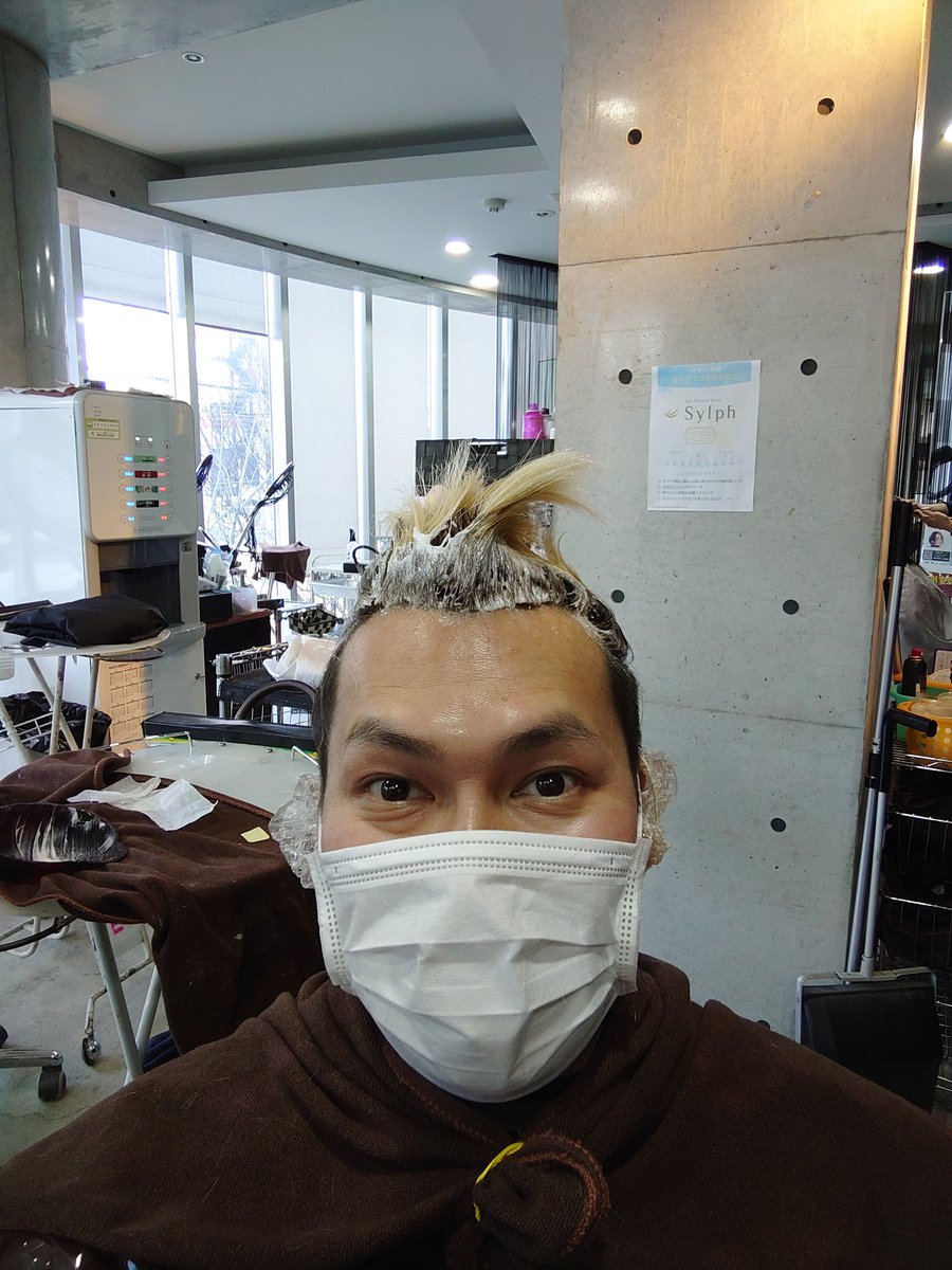 skaziacky's tweet photo. オレガイジンジャネイヨ〜🔥
#JREX #REXくん https://t.co/5atJR5G62u