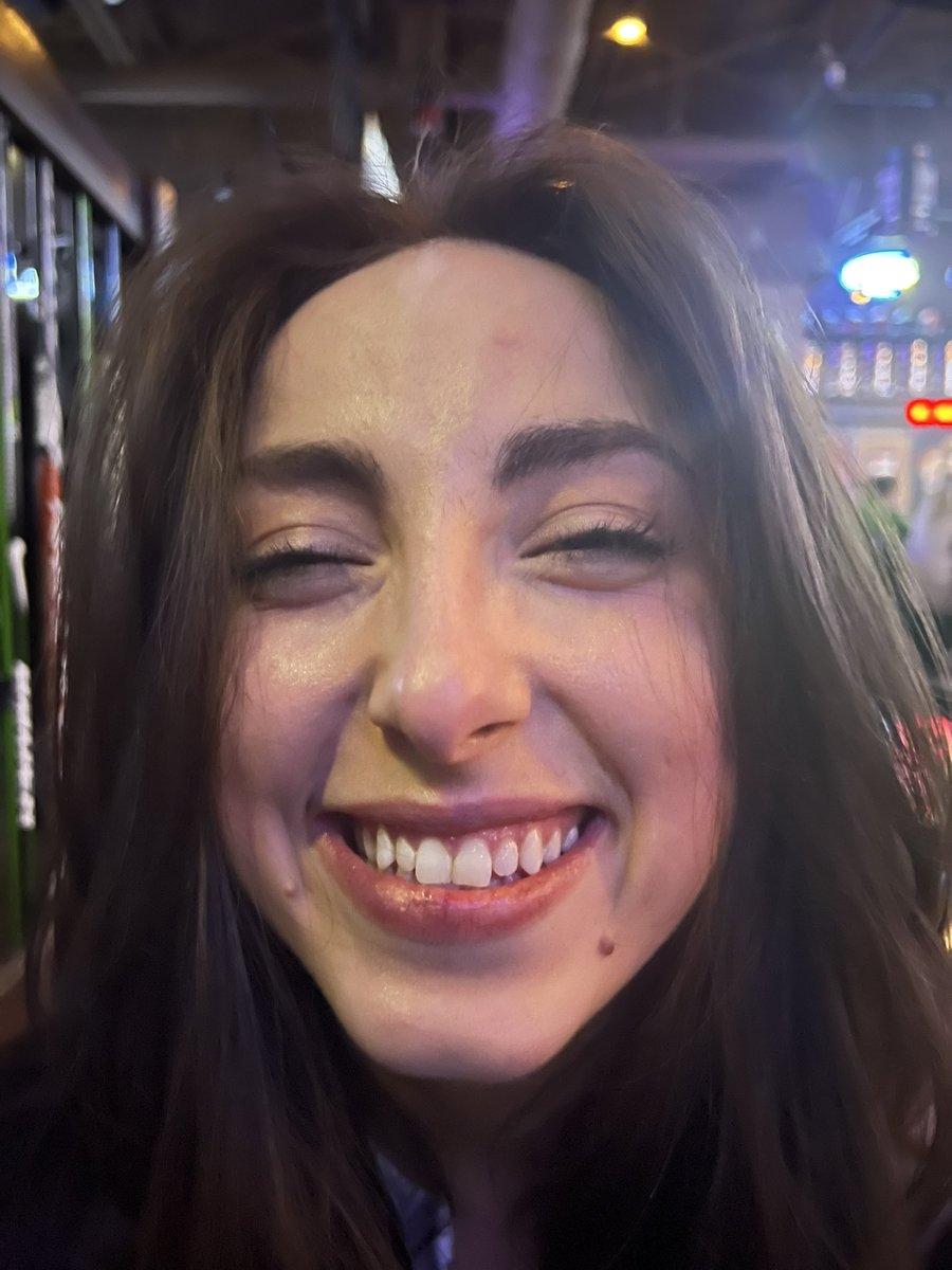 Mikayla_Foster's tweet photo. No, actually crack https://t.co/ZRkSeApHgK