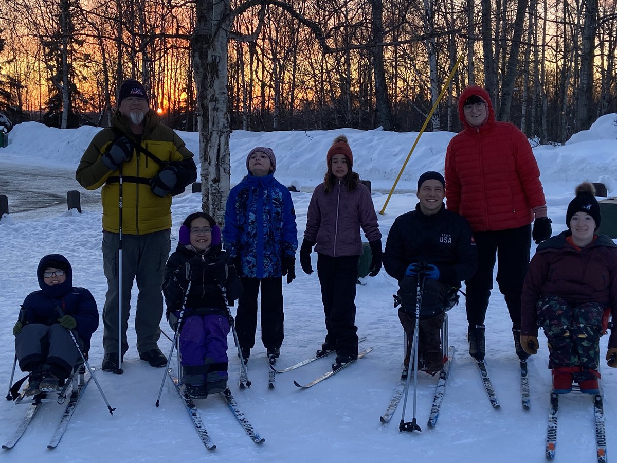 challengealaska's tweet photo. Another fun evening introducing kids to cross country skiing. Thanks to our special giest @Andrew_Kurka. #paranordic #parasportclub #challengealaska https://t.co/2uBPbl5YhN