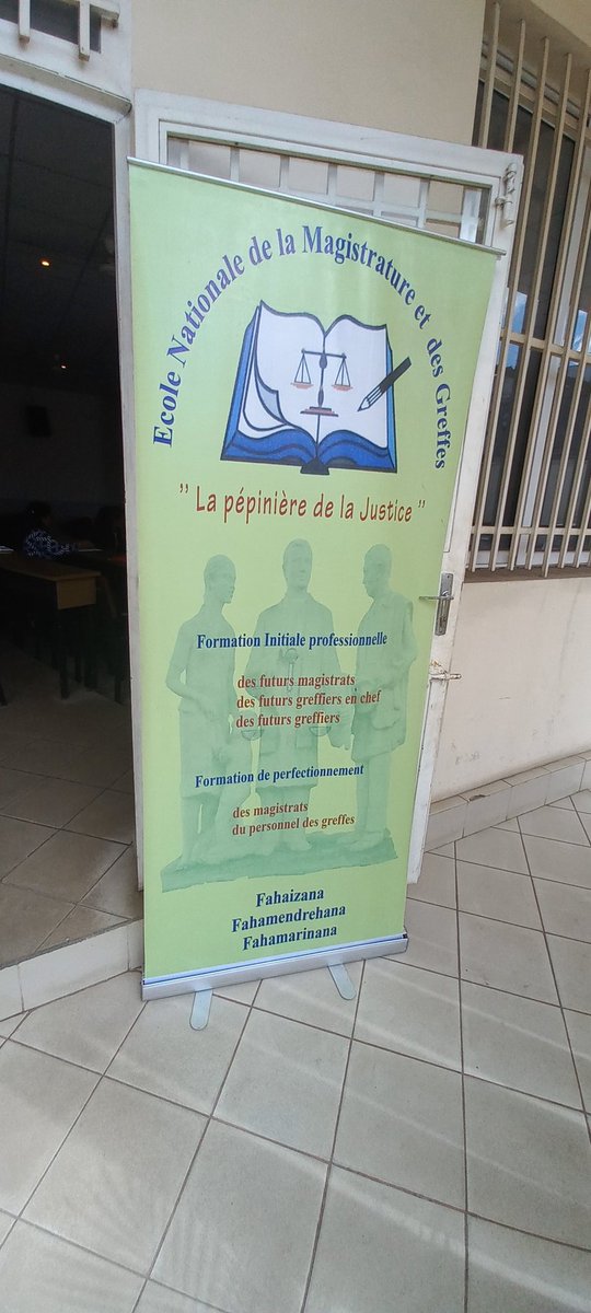 Mission de formation de magistrats malgaches à la communication judiciaire avec <a href="/PAJMA/">mercy</a>, <a href="/AFD_France/">Agence Française de #Développement (AFD) 🇫🇷 🇪🇺</a>, <a href="/expertisefrance/">Expertise France</a>, <a href="/ENM_France/">École nationale de la magistrature</a>, ENMG. Ouverture de la session par Mme la Garde des Sceaux Ministre de la Justice de #Madagascar. Communiquer pour gagner la confiance des citoyens.