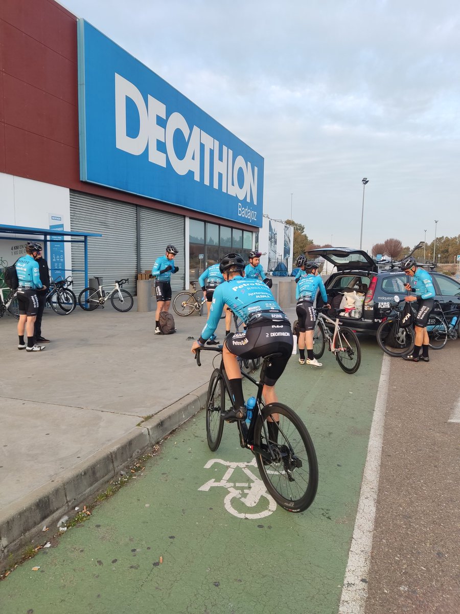 Hoy puede ser un gran día 🩵

Presentación #KZJ2023🇰🇿