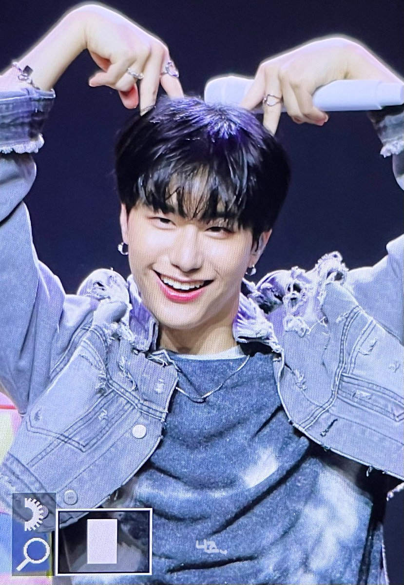 230304 그냥, 승식 1부

🐶🐶

#승식 #강승식