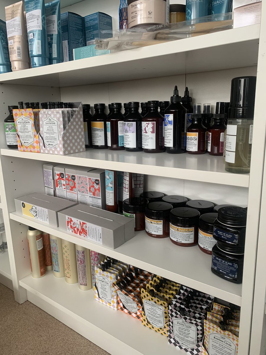 Нам в магазин приехал Davines😍
Мне кажутся меня банки скоро из дома выселят