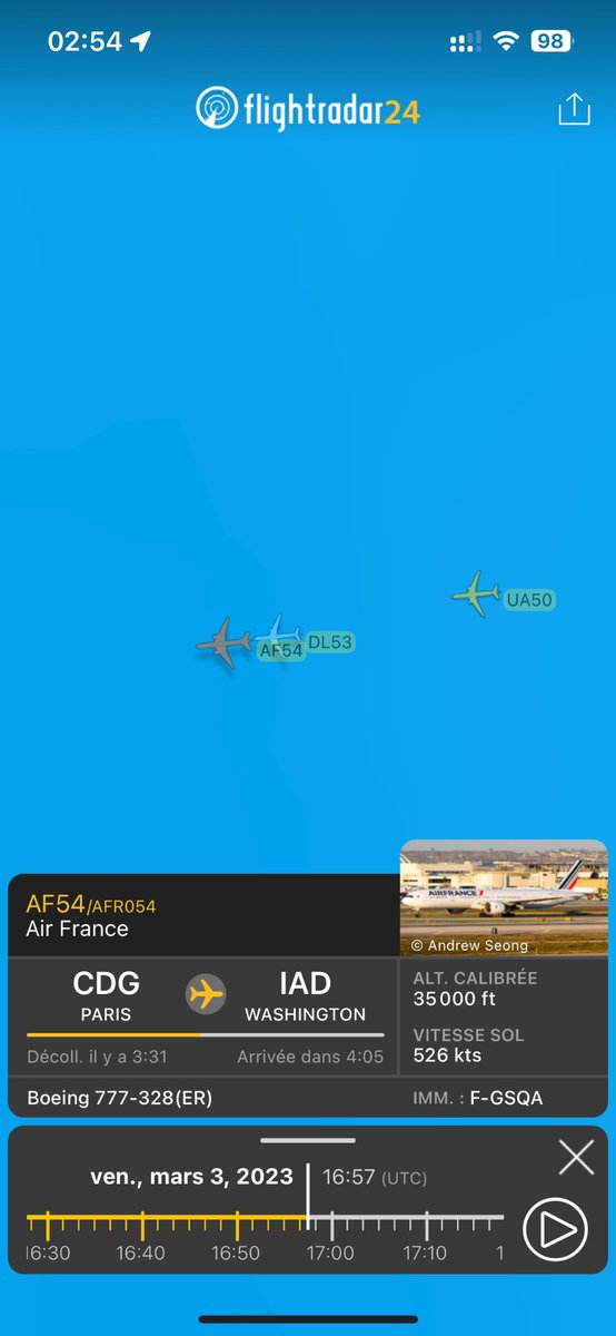 zepyaf's tweet photo. Hier sur #AF054 nous avons doublé un 767 de @Delta au dessus de l’Atlantique.
Les séparations verticales de 1000ft sont impressionnantes mais parfaitement réglementaires.
@piloteus c’était toi sur le Zurich / JFK ? 😇 https://t.co/zURLPNz06A