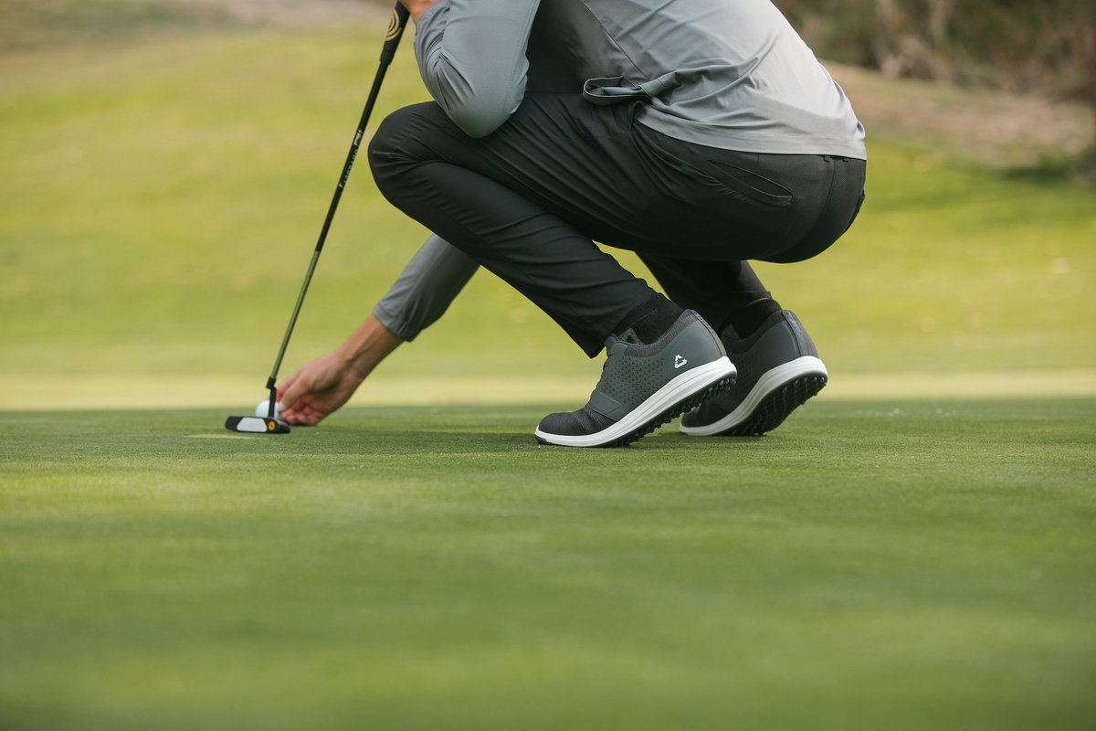 TravisMathew_EU's tweet photo. Who’s planning on sinking a few long putts this weekend?
#cuater #travismathew https://t.co/wUk3L0GrTw
