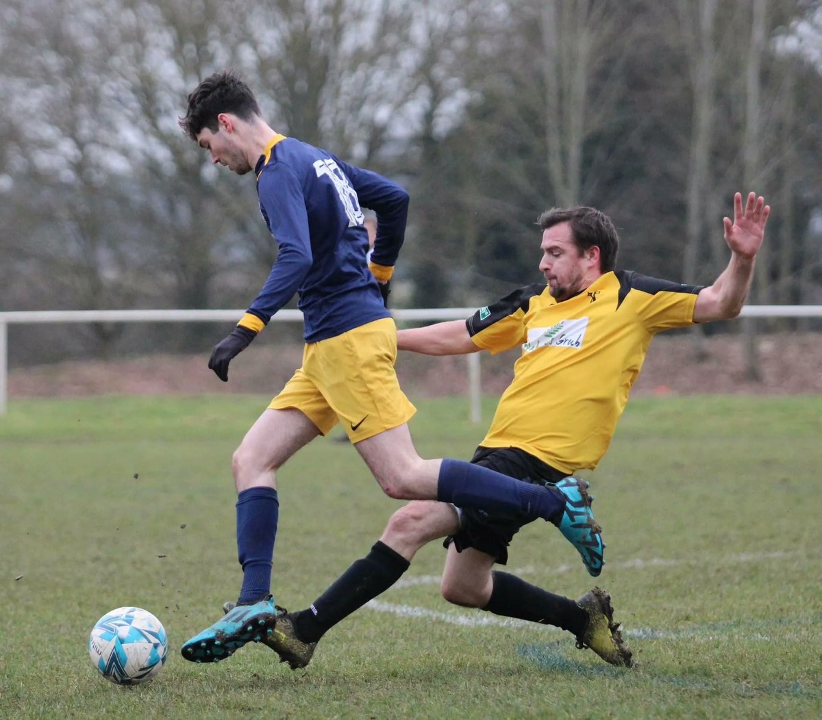 Weekend Fixtures 👻

A Team - Narborough (H) Saturday 2pm
Reserves - Thetford Rovers (A) Saturday 2:30pm
Ladies - Biggleswade United (H) Sunday 2pm
Veterans - Wymondham Town (H) Sunday 2pm

Plus our full youth programme at the School and Club. Best of luck boys and girls 👻
