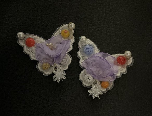 TARAPIART's tweet photo. 新アイテム💝
#cherryblossoms #蝶々
#vetroveneziano #ART #Accessories #necklace #Germany #London #Italia #France #handmade #ベネチアンガラス #アクセサリー #ハンドメイド #ピアス #ネックレス #マグネットコサージュ #magnetcorsage #絵 #picture #imatarapi #Christmas #Present #イヤーカフ https://t.co/KKsqWyAfFq